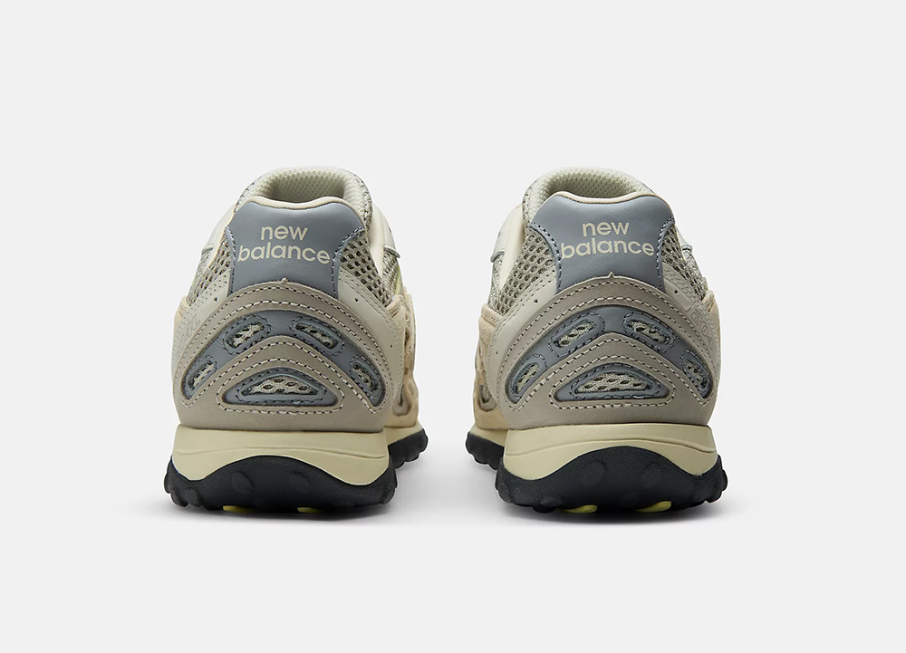 Auralee x New Balance 204L
