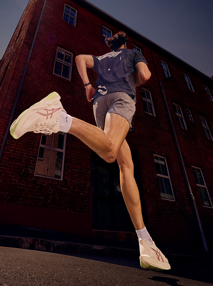 First Blast: Asics Novablast 6