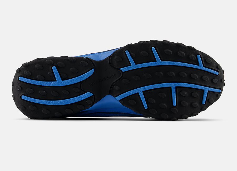 New Balance 204V “Neo Flame” and "Fan Blue"