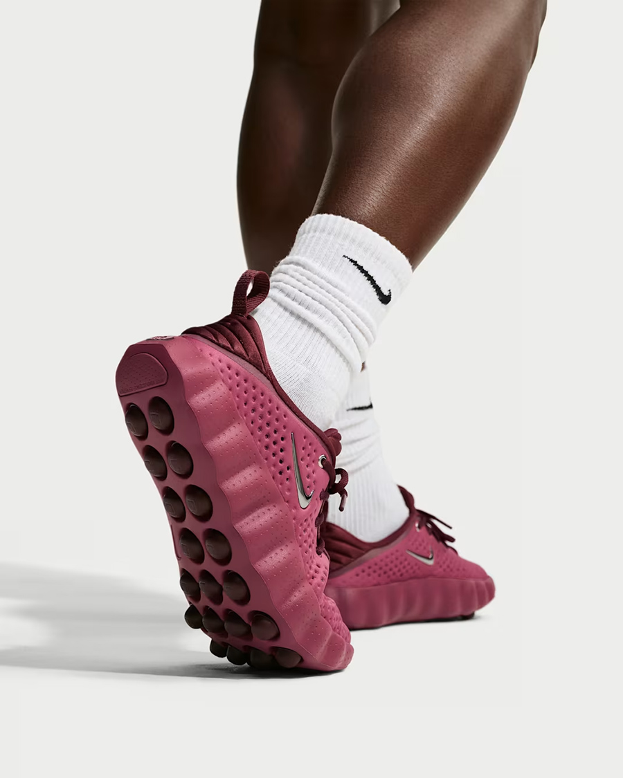 First Look: Nike Mind 002 "Pink Smoke"