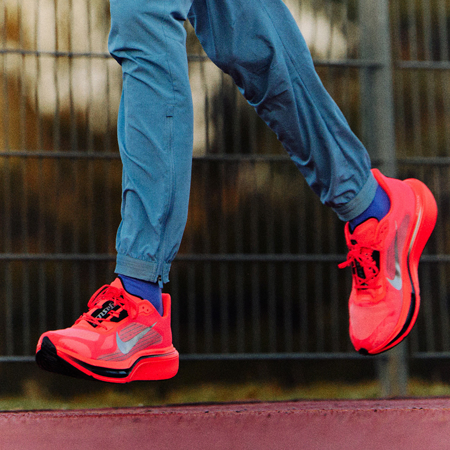 First Look: Nike Pegasus Plus 2