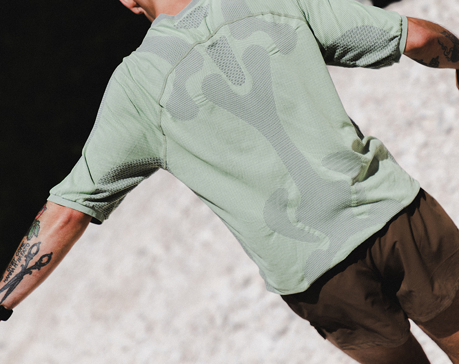 UYN Dolomya Trail Collection