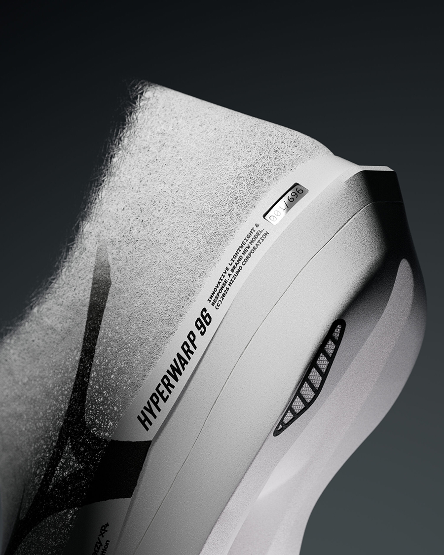 First Look: Mizuno Hyperwarp 96
